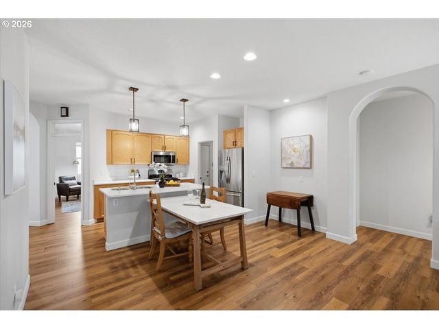 5923 MISSION HILLS St, Salem, OR 97306