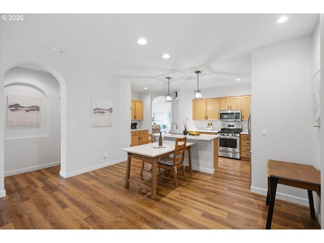 5923 MISSION HILLS St, Salem, OR 97306