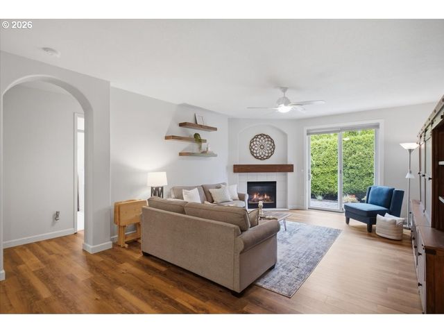 5923 MISSION HILLS St, Salem, OR 97306
