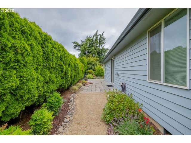 5923 MISSION HILLS St, Salem, OR 97306