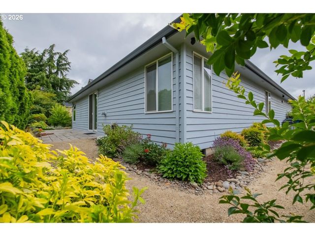 5923 MISSION HILLS St, Salem, OR 97306