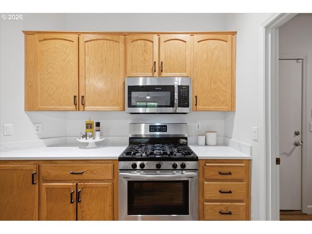5923 MISSION HILLS St, Salem, OR 97306