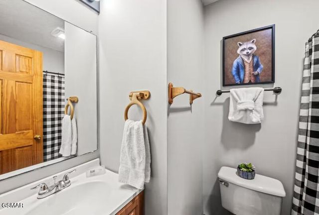 1615 Pinewood Way, Sevierville, TN 37862