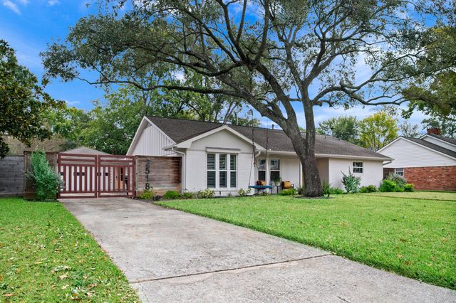 2518 Southwick Street, Houston, TX 77080