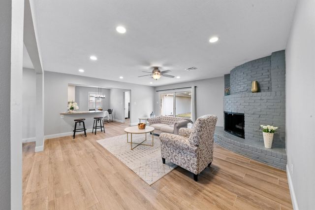 2518 Southwick Street, Houston, TX 77080