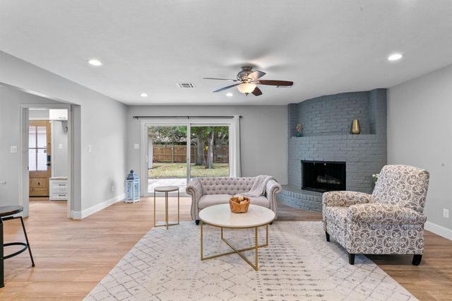 2518 Southwick Street, Houston, TX 77080