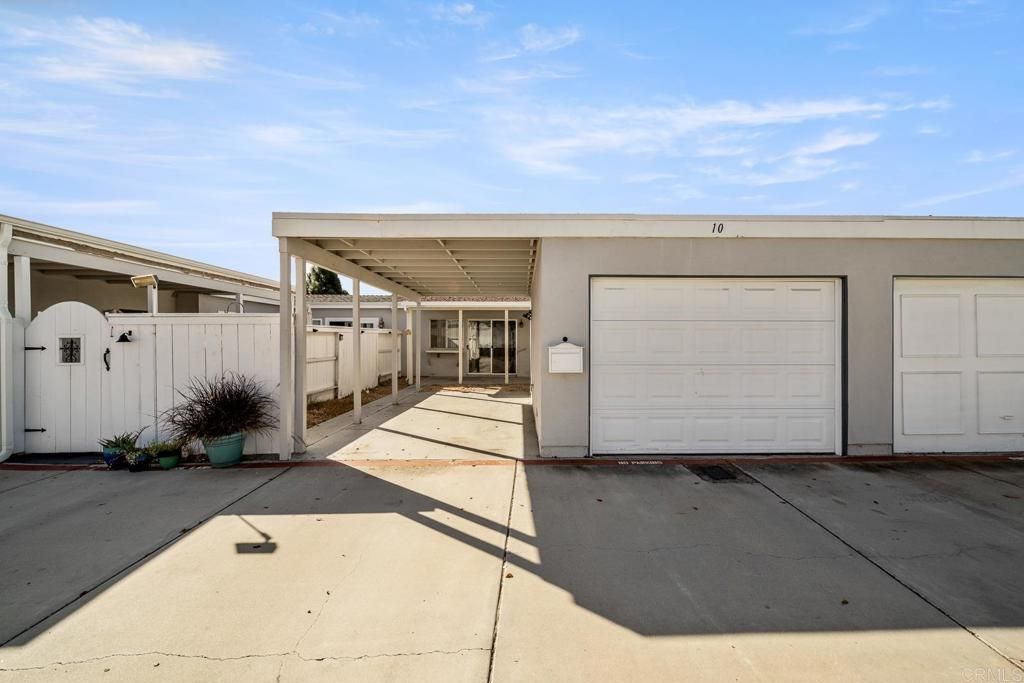 3875 Vista Campana S 10, Oceanside, CA 92057 — exterior