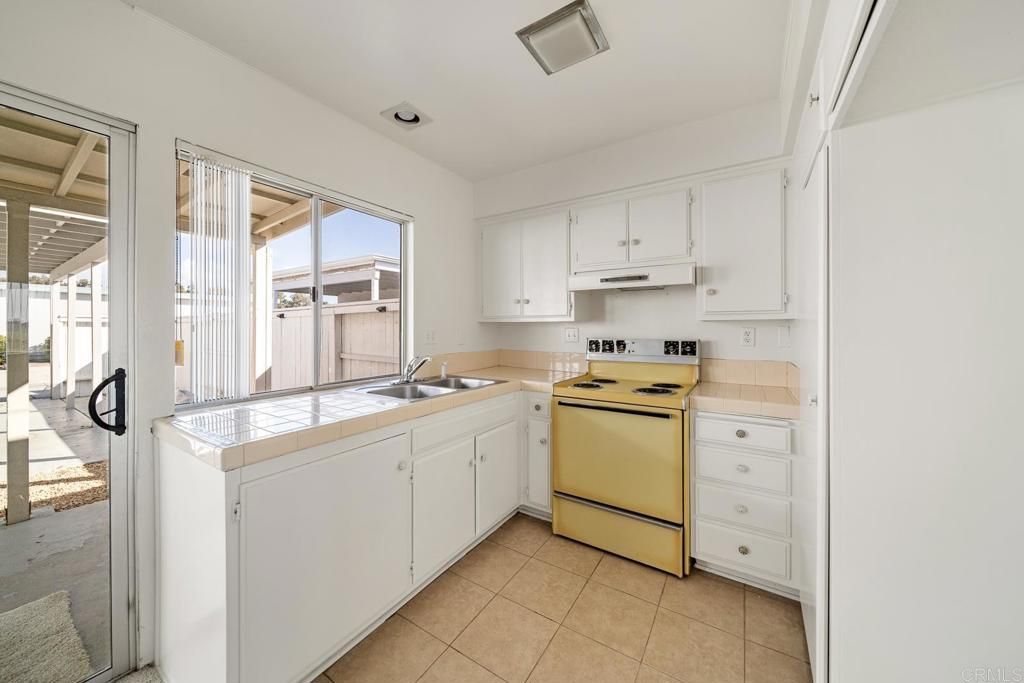 3875 Vista Campana S 10, Oceanside, CA 92057 — photo 4