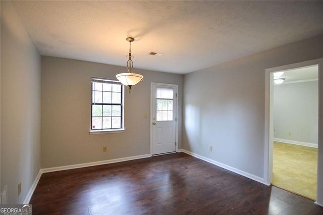 3592 Denby Drive SW, Snellville, GA 30039