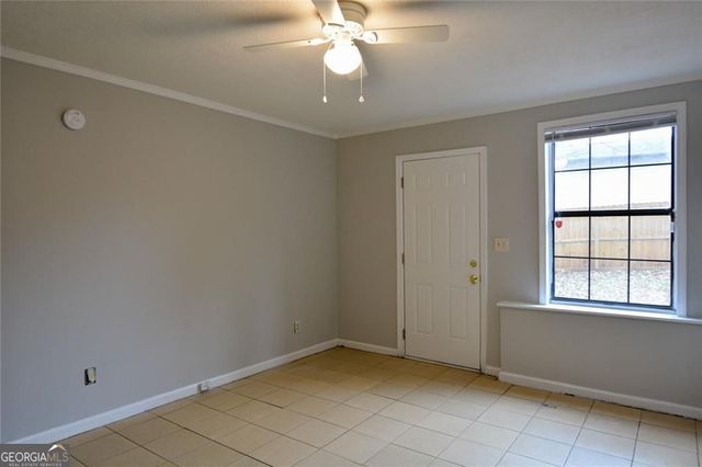 3592 Denby Drive SW, Snellville, GA 30039