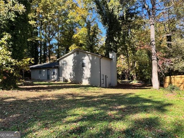 3592 Denby Drive SW, Snellville, GA 30039