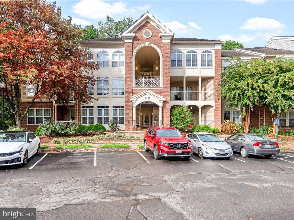 7708-B HAYNES POINT WAY #9B, Alexandria, VA 22315