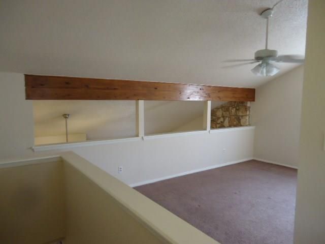 2213 Singletree Ave B, Austin, TX 78727