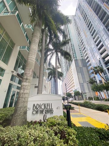 41 SE 5th St 1108, Miami, FL 33131
