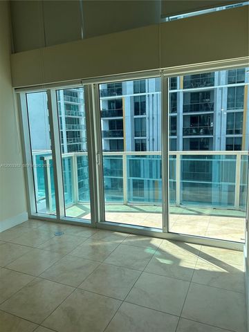41 SE 5th St 1108, Miami, FL 33131