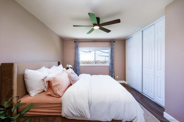 10036 White Pine Ln, Santee, CA 92071