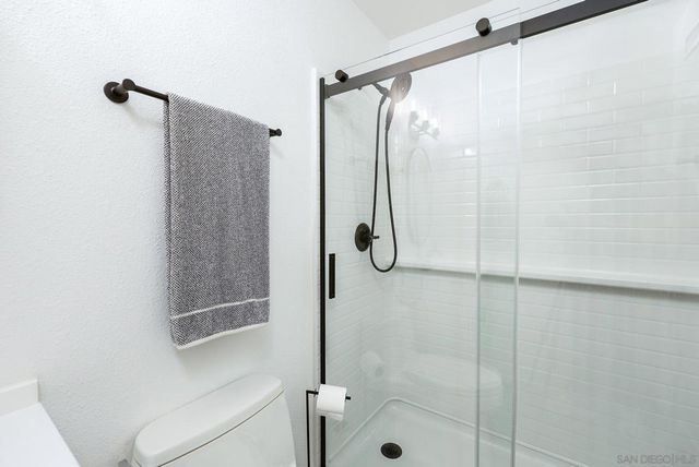 10036 White Pine Ln, Santee, CA 92071