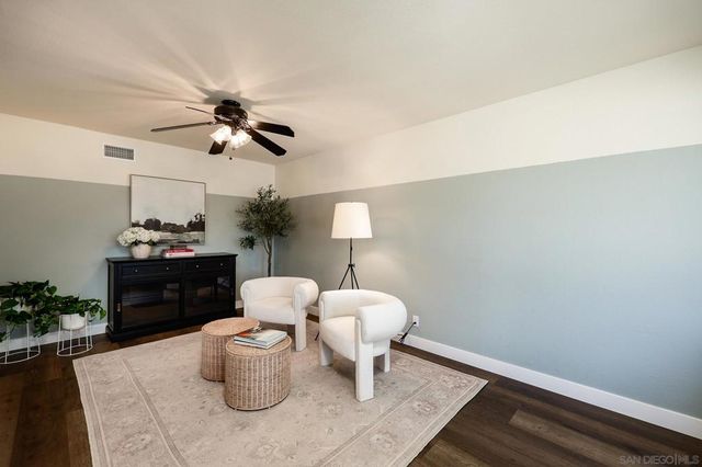 10036 White Pine Ln, Santee, CA 92071