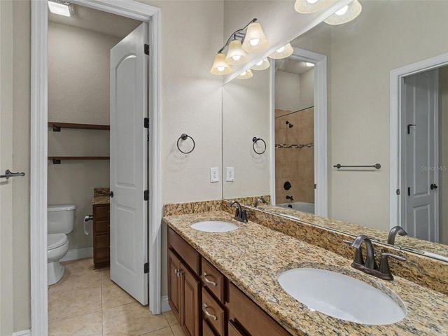 11323 LAKE LUCAYA DRIVE, Riverview, FL 33579