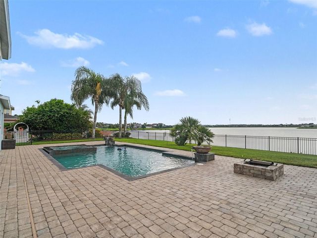 11323 LAKE LUCAYA DRIVE, Riverview, FL 33579