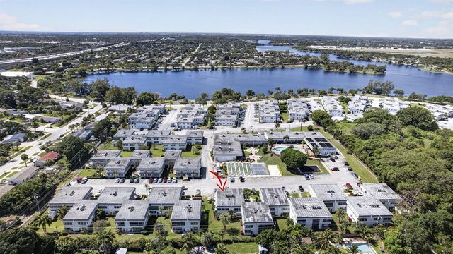 3402 Cynthia Lane 201, Lake Worth Beach, FL 33461