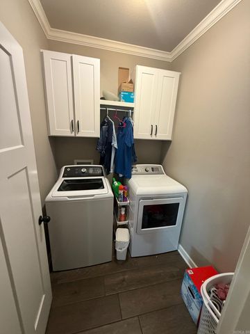3903 Hampton Drive, Benton, AR 72009