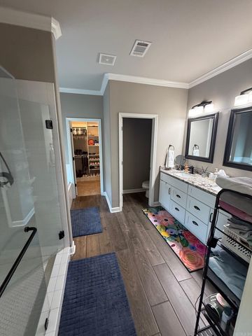 3903 Hampton Drive, Benton, AR 72009