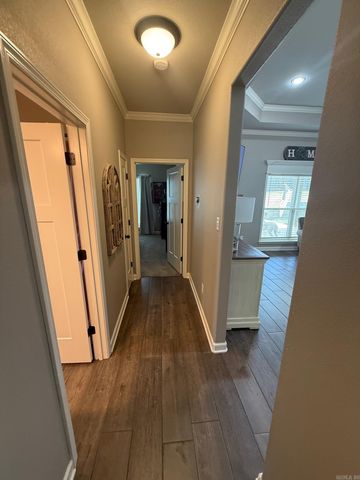 3903 Hampton Drive, Benton, AR 72009