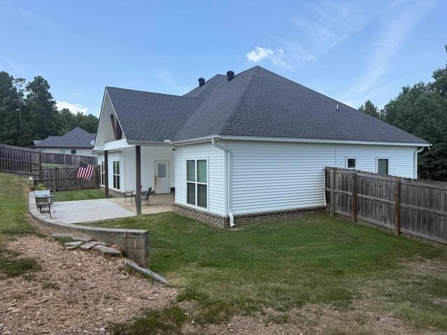 3903 Hampton Drive, Benton, AR 72009