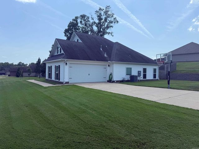 3903 Hampton Drive, Benton, AR 72009