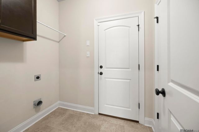 17730 Waterloo Dr, Baton Rouge, LA 70817