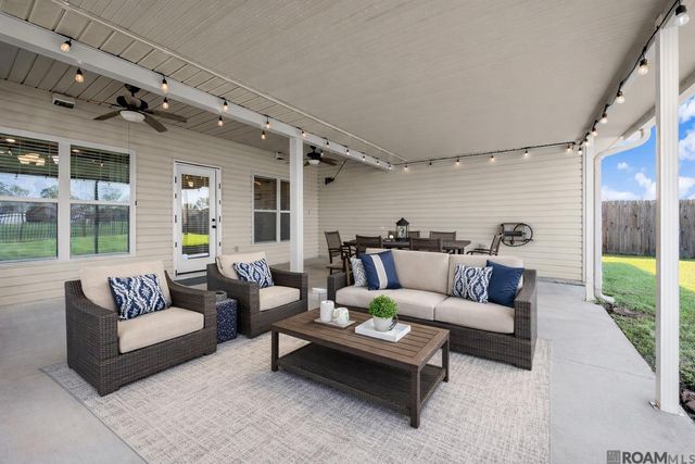 17730 Waterloo Dr, Baton Rouge, LA 70817