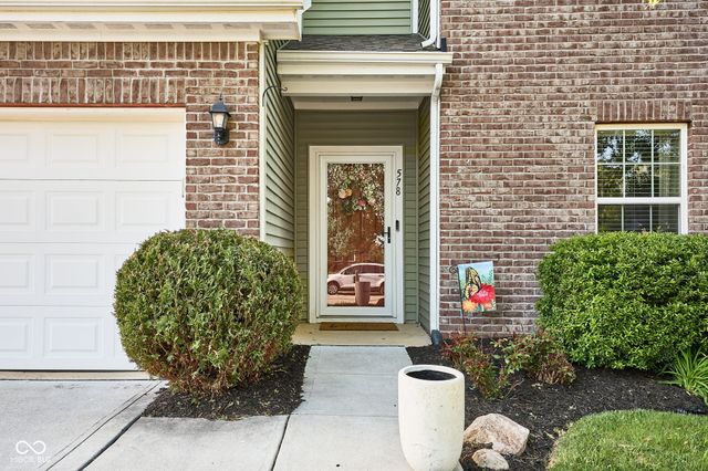 578 Farnham Drive, Westfield, IN 46074