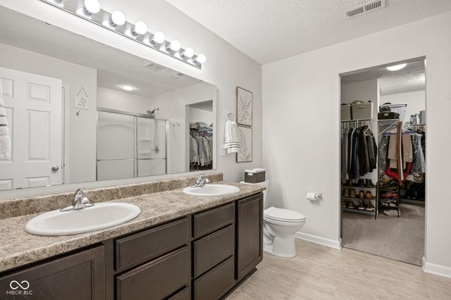 578 Farnham Drive, Westfield, IN 46074