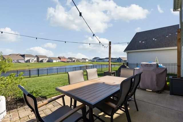 578 Farnham Drive, Westfield, IN 46074