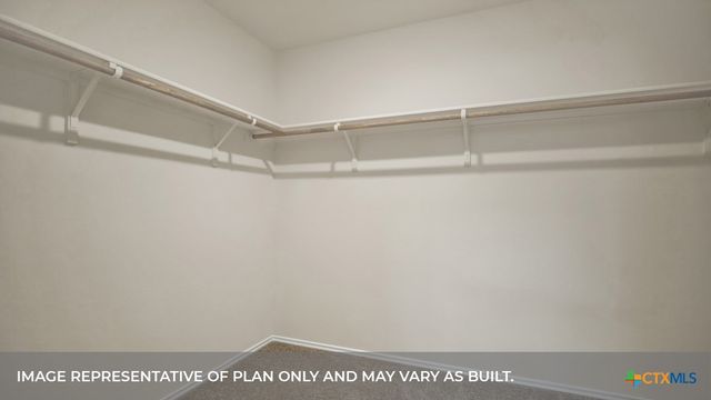 747 PRINCE ALBERT, Seguin, TX 78155