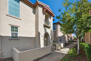 114 Barnhill Dr, Folsom, CA 95630