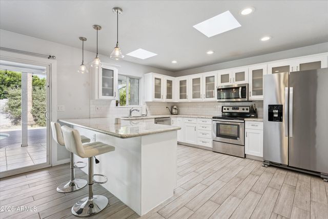 13801 N 56th Place, Scottsdale, AZ 85254