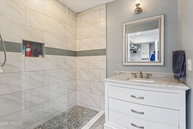 13801 N 56th Place, Scottsdale, AZ 85254