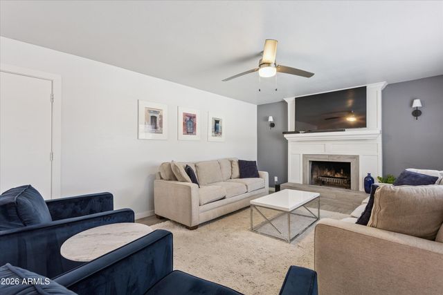 13801 N 56th Place, Scottsdale, AZ 85254