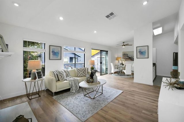 7126 7126 Cross Creek Cir D, Dublin, CA 94568