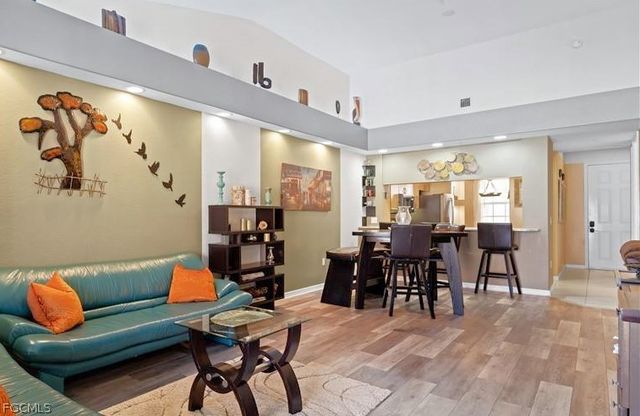 1137 Van Loon Commons CIR 304, Cape Coral, FL 33909