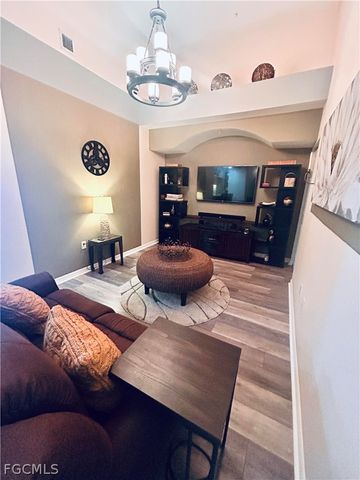 1137 Van Loon Commons CIR 304, Cape Coral, FL 33909