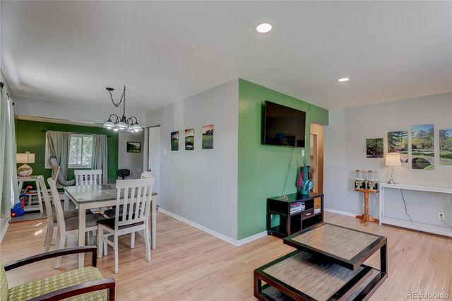 2841 S Kearney Street, Denver, CO 80222