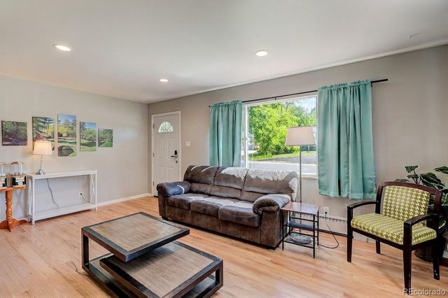 2841 S Kearney Street, Denver, CO 80222