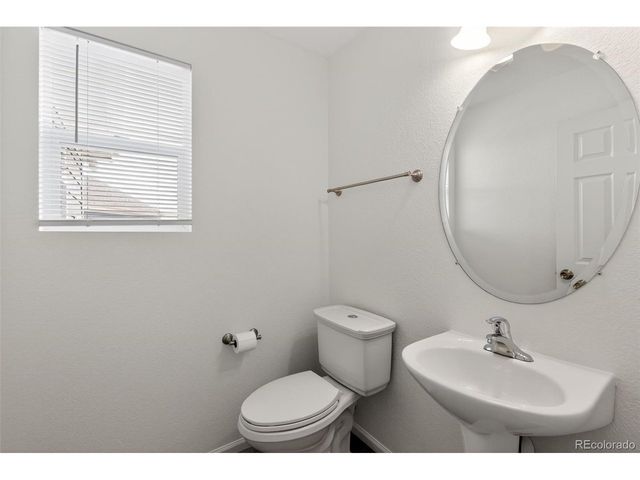 9792 Ogden Ct, Thornton, CO 80229