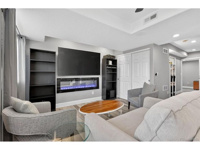 9792 Ogden Ct, Thornton, CO 80229