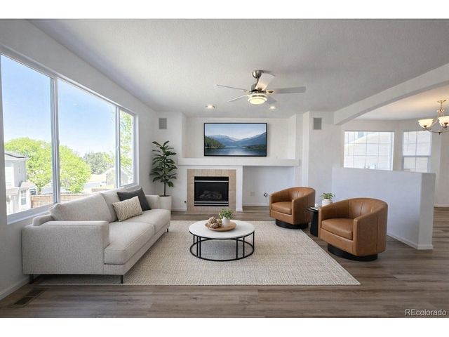 9792 Ogden Ct, Thornton, CO 80229