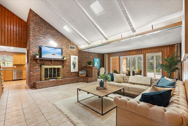 536 SIR ARTHUR COURT, Apopka, FL 32712