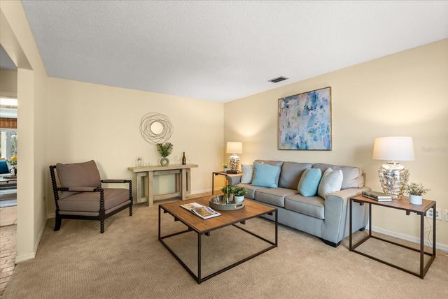 536 SIR ARTHUR COURT, Apopka, FL 32712